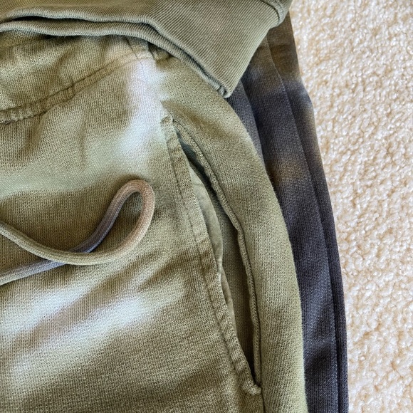 Cotton Citizen Tie Dye Milan Set | Hoodie + Sweatpants Set - Picture 4 of 8